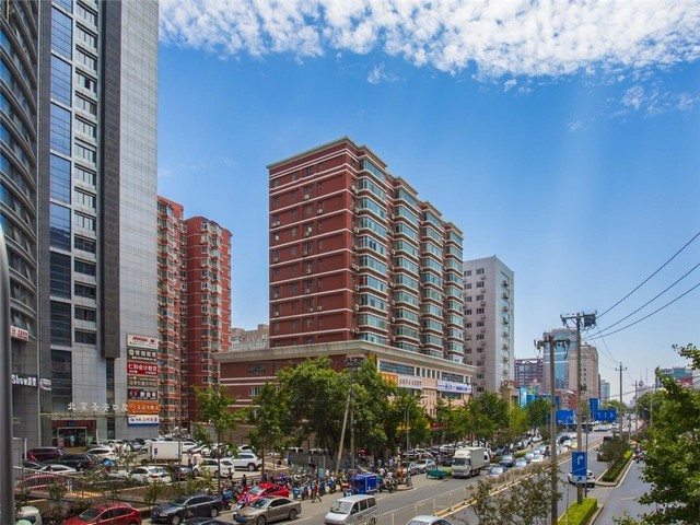 青海彩钢z型钢厂家